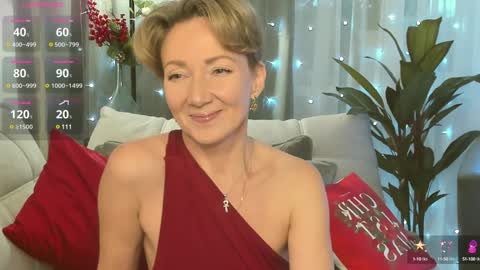 Snapshot of alexandrafix chatting on 12.17.24 Alexandra online show from 12.17.24