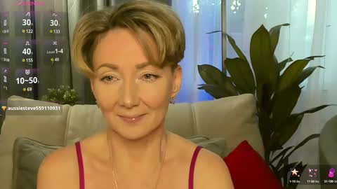 Snapshot of alexandrafix chatting on 02.18.25 Alexandra online show from 02.18.25