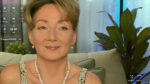 Snapshot of alexandrafix chatting on 02.25.25 Alexandra online show from 02.25.25