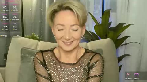 Snapshot of alexandrafix chatting on 10.06.25 Alexandra online show from 10.06.25