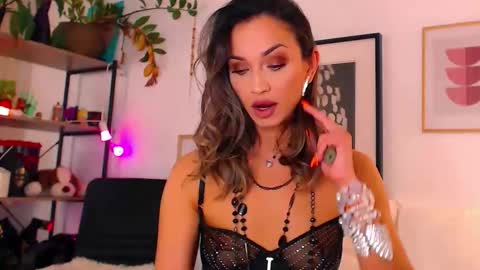 Snapshot of alexandrawooow chatting on 04.23.26 alexandrawooow online show from 04.23.26
