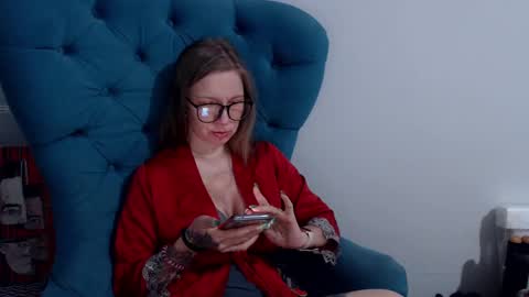 Alexandra online show from 01.25.25