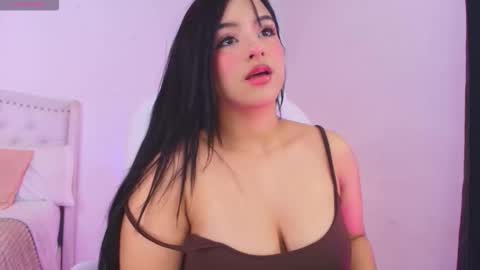 lexandra  online show from 01.08.26