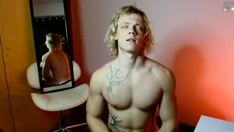 Snapshot of alexbarczukxxx chatting on 05.11.26 Alex Barczuk online show from 05.11.26