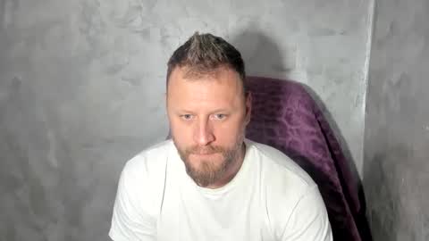 Snapshot of alexboy2022 chatting on 05.13.26 onlyfans..alexyno2022 online show from 05.13.26