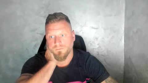 Snapshot of alexboy2022 chatting on 05.28.26 onlyfans..alexyno2022 online show from 05.28.26