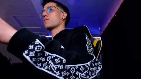 alexgiraldo__ online show from 09.11.25