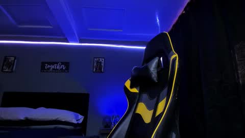 alexgiraldo__ online show from 11.16.25