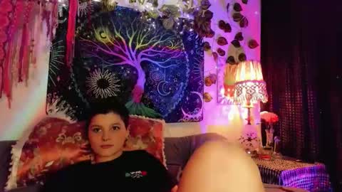 Snapshot of alexiafisher_ chatting on 10.21.25 Alex online show from 10.21.25