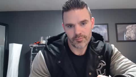 Snapshot of alexiarain chatting on 04.18.26 Alex online show from 04.18.26