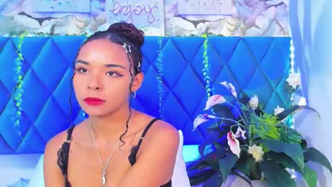 Snapshot of alexiiabrown chatting on 05.18.26 Alexia Brown online show from 05.18.26
