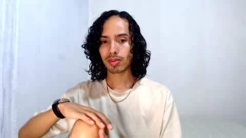 Alexis online show from 06.04.26