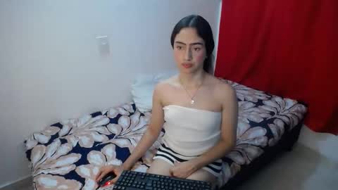 -- ALEXIS -- online show from 02.17.26