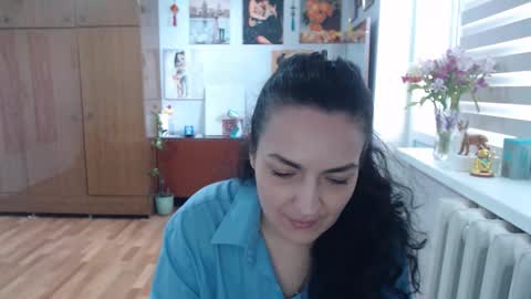 Snapshot of alexismillers chatting on 04.22.26 AlexisMillers online show from 04.22.26