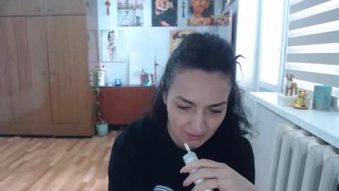 Snapshot of alexismillers chatting on 05.02.26 AlexisMillers online show from 05.02.26