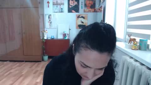 Snapshot of alexismillers chatting on 05.09.26 AlexisMillers online show from 05.09.26