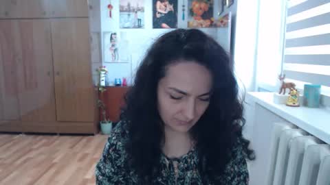 Snapshot of alexismillers chatting on 05.16.26 AlexisMillers online show from 05.16.26