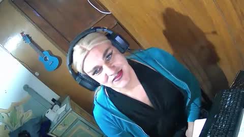 Snapshot of alexiss699 chatting on 12.03.24 alexiss699 online show from 12.03.24