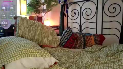 Alex online show from 04.17.26