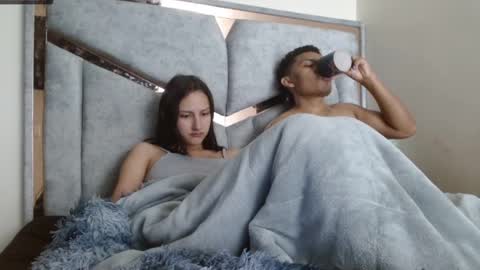 alex y luisa online show from 09.18.25