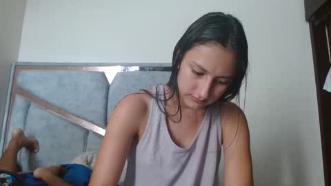 Snapshot of alexvsluisa chatting on 02.02.26 alex y luisa online show from 02.02.26