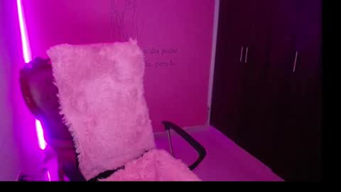 alexxa_1111 online show from 09.09.25