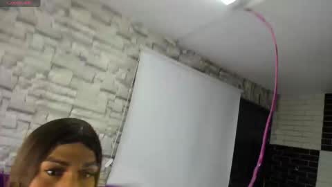 Alexxa Marquez online show from 04.06.26