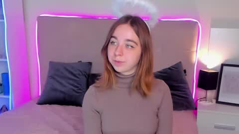 AlexxisSky online show from 12.13.24