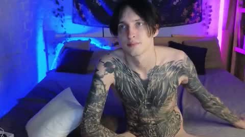 Snapshot of alexxone_ chatting on 01.08.26 Alex online show from 01.08.26