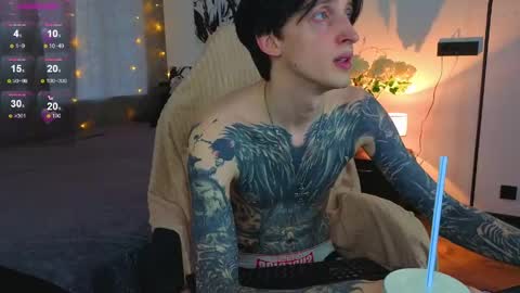 Alex online show from 04.21.26