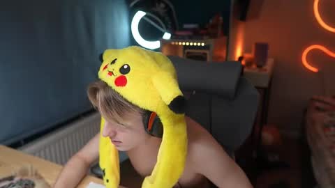 Alexycutie online show from 01.11.26