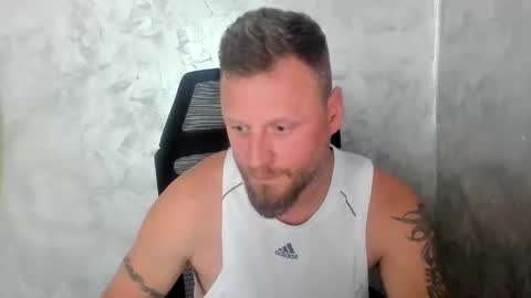 Snapshot of alexyno2020 chatting on 06.05.26 alexyno2022 ONLYFANS online show from 06.05.26