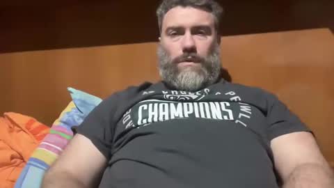 Snapshot of alfali chatting on 01.25.25 alfali online show from 01.25.25