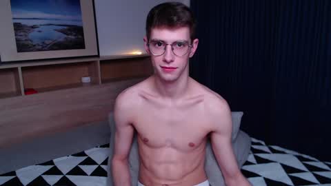 Snapshot of alfie_evanss chatting on 01.19.25 Alfie online show from 01.19.25