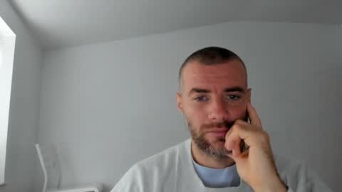 alfiesolomons87 online show from 10.13.25