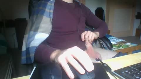 Snapshot of alfredosred123 chatting on 10.07.25 Alfredo Ginger huge cock online show from 10.07.25