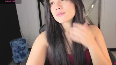 Snapshot of alfresii_rivera chatting on 04.30.26 Carolina Join The Fan Club online show from 04.30.26