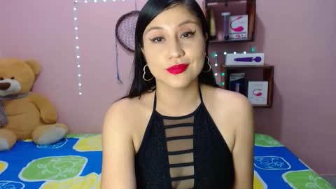 Snapshot of ali_squirt chatting on 01.10.25 alixia online show from 01.10.25