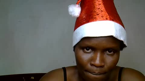 Snapshot of alic_crazy chatting on 12.24.24 alic_crazy online show from 12.24.24