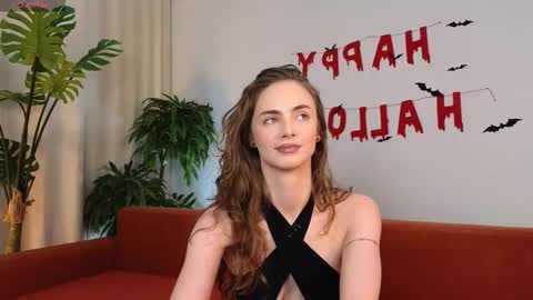 Alicia online show from 10.26.25