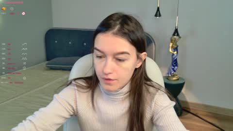 Snapshot of alice__grace_ chatting on 12.13.24 your Alice online show from 12.13.24