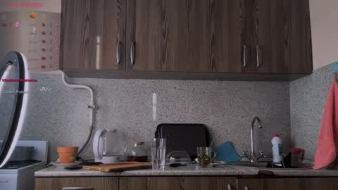 Snapshot of alice__grace_ chatting on 02.11.25 your Alice online show from 02.11.25