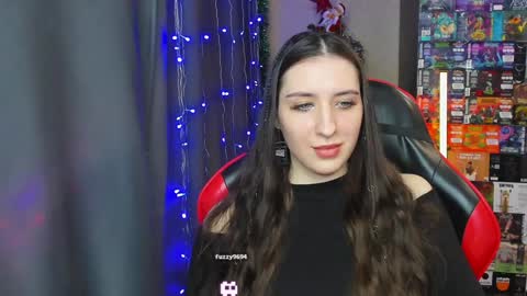 Snapshot of alice_bailey chatting on 12.14.24 Alice online show from 12.14.24