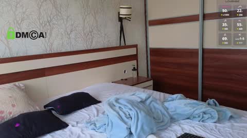 Snapshot of alice_bane chatting on 01.18.25 A R Y A  T I A online show from 01.18.25