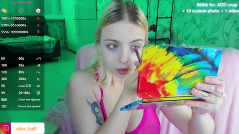 alice_halle online show from 12.11.24