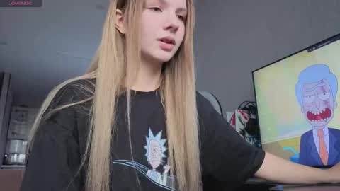 Snapshot of alice_hetfield chatting on 10.24.25 My name is Alice find out about me in the Fansly online show from 10.24.25