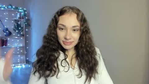 Snapshot of alice_love_888 chatting on 12.14.25 Alice online show from 12.14.25