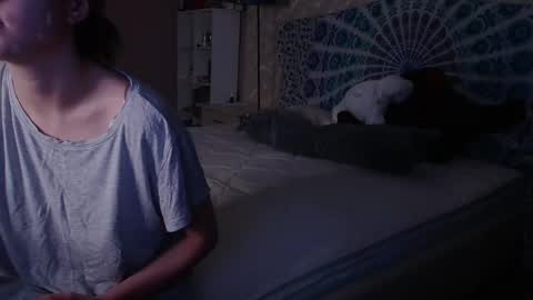 Snapshot of alice_love_fuck chatting on 02.13.25 Alice love fuck online show from 02.13.25