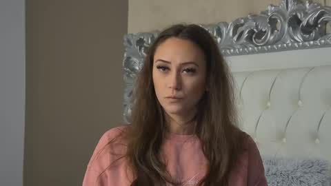 AliceMunro online show from 11.04.25