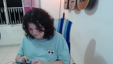 Snapshot of alice_psilocybe_sabina420 chatting on 10.11.25 Alicia Aldara online show from 10.11.25